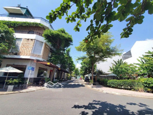 bán lô góc hà quang 2 - nha trang( giá tốt đầu tư)