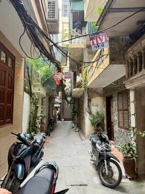 bán nhà bạch đằng - hbt, vị trí đẹp 30 m ra phố, ngõ ba gác, nhà mới xây, giá hơn 7 tỷ