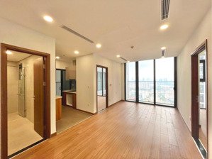 ecogreen q7 - cho thuê gấp căn 2pn,2wc view thoáng, master rộng giá chỉ 14tr5 sẵn rèm