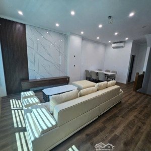 bán nhà đàm quang trung long biên dt 40m2 kết cấu: 5 tầng chắc chắn công năng: 3 phòng ngủ