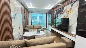 siêu phẩm tây hồ-6t thang má-mới đep- 2 thoáng-ôtô 30m- nở hậu
s: 50m - 6 tầng - mt: 6m - 12,5 tỷ