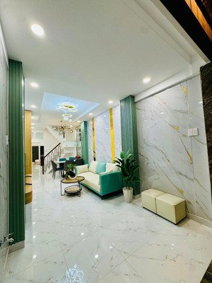 bán nhà mới btct 2 mặt tiền - hẻm xe tải tránh - sát mặt tiền - 3pn (có phòng tầng trêt)