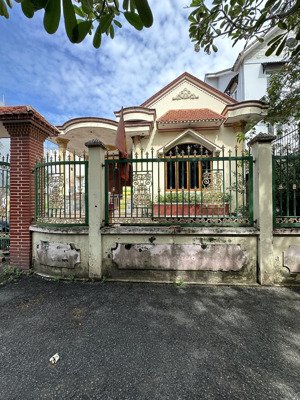 bán biệt thự 220m2 giá 21 tỷ phường tml (cát lái tphcm)