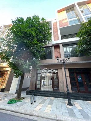 vin ocean park gần trường vin - ở đẳng cấp - lô góc - nội thất xịn 2 tỷ - thang máy