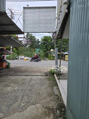 cần bán mt đường nguyễn xiển, phường long thạnh mỹ, quận 9, hồ chí minh. cách lối vào vin 70m