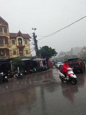 gia đình, cần bán gấp mp bùi quốc khái - tây nam linh đàm, vị trí đắc địa