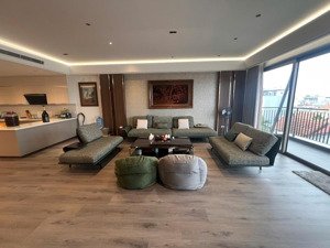 cầu giấy 100m2, ô tô tránh vào nhà, 5 tầng thang máy,ngõ thông,ko quy hoạch,ko lỗi pt. giá 30 tỷ tl
