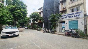 nhà 8 tầng 110m2, giá 47,5 tỷ tại mặt phố hoàng hoa thám