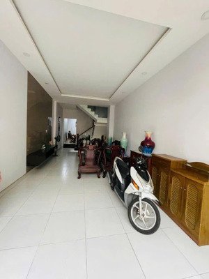 bán nhà mặt tiền đường số - tân quy, quận 7 cách đường lâm văn bền 50m