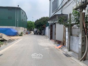 bán mảnh đất trục chính 79,4m2. giáp với đất đấu giá, ql3 và nhà văn hoá, công viên, bãi để xe