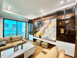 nhà 6 tầng thang máy gara ô tô phố lạc long quân, tây hồ.