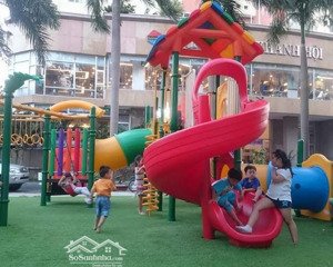 cho thuê căn hộ chung cư khánh hội 1 đường bến vân đồn,p1,quận4.dt 76 m2,có 2 pn,2 wc,lầu cao thoán