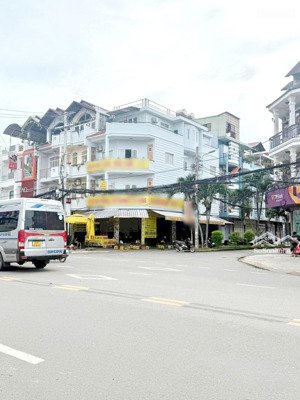 bán nhà 3 lầu (5x18m) căn góc siêu hiếm mặt tiền cao lỗ p.4 quận 8