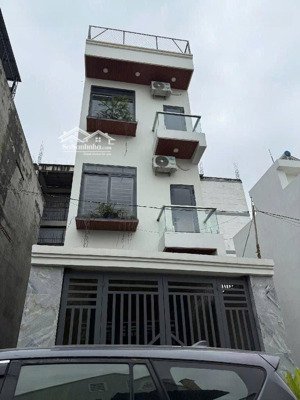 nhỉnh 6 tỷ, nhà 3 tầng, hxh lê văn việt - thủ đức. 69m2(4.1 x 17), 3 pn. chủ gấp bán