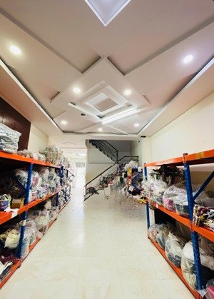 nhà bán tân bình hxh 5m thông gần lý thường kiệt 4 tầng 88m nở hậu 5.3m