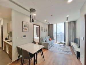 ecogreen q7 - cho thuê căn 2pn,2wc view full kính thoáng mát giá chỉ 15tr5