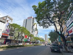 bán 2 lô liền kề mặt tiền nguyễn văn linh hải châu đà nẵng diện tích: 225m (9m x 25m)