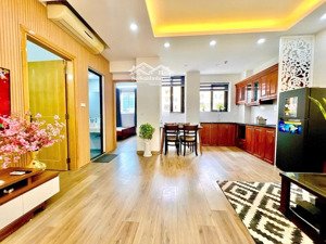 bán căn chung cư cạnh trường dịch vọng, trung tâm cầu giấy, dt sổ 65m giá bán 5.3 tỷ:0981129026