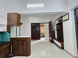 bán nhà thụy khuê, cách hồ tây 100m - lô góc, dt 50m, 4 tầng, ngõ thông, kd, 3 gác đỗ cửa - 11,x tỷ