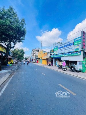 gấp ! nhà 2 mặt tiền đường 2 tầng kd sầm uất ngay võ văn ngân thủ nhập 50tr/tháng