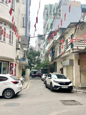 lạc long quân - ô tô vào nhà - 51m - 19t.ỷ- ngõ kinh doanh ô tô tránh