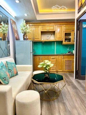 chính chủ cần bán - ch ccmn ngõ 68 cầu giấy - sổ phôi riêng 38m - đủ công năng