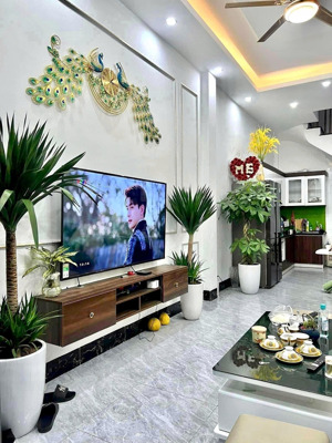 cực hiếm, nhà mới phố quan hoa, cầu giấy, ba bước ra phố, ngõ 3m, tặng nội thất, 41m, 5 tầng