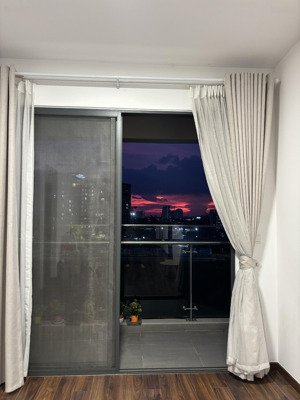 cho thuê 1pn trong chung cư mizuki 3pn giá 3tr8, di chuyển lên q1 20p