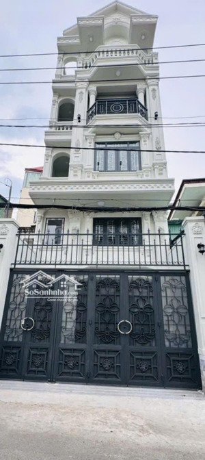 bán nhà phố 4 tầng , gần chợ , mặt đường số thông thoáng