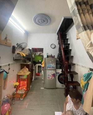 ngay ngã năm quang trung, trệt hai tầng lầu, hai phòng ngủ chỉ 1.7ty bớt lộc