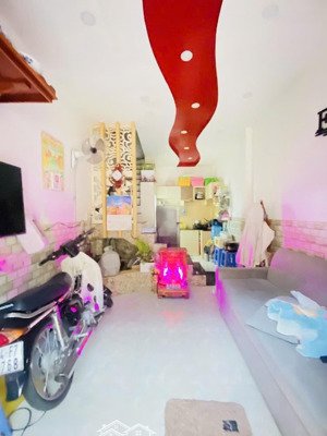 nhà nở hậu tài lộc vị trí có ngay là bay trong ngày hẻm ba gác cách 3 căn ra mặt tiền