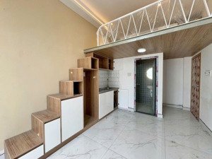 duplex ban công tại phạm văn chiêu