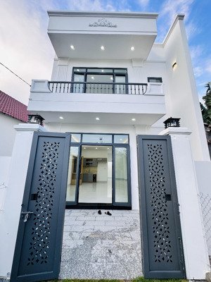 bán nhà trung tâm thị trấn diên khánh