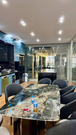 phân lô vip! nguyễn chí thanh, vỉa hè 2.5m, kinh doanh tấp nập, sát phố, 2 thoáng, ngõ thông, 61m2