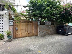 (hot) và cực hiếm đường cộng hòa 13m x 37m, giá 55 tỷ còn thương lượng