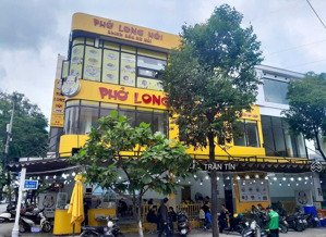 góc 2 mặt tiền nguyễn văn thoại & châu thị vĩnh tế.