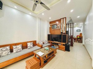 nhà phố đại từ ngõ thông gần phố diện tích rộng 48m chào giá 9,4 tỷ