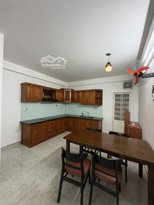 nhà mặt tiền phố đường 5m5, lề 3m