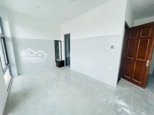 gấp bán nhà chdv sát aeon tân phú hẻm ô tô 73m² 6pn khai thác 300tr/năm shr, giá chỉ 6.05 tỷ