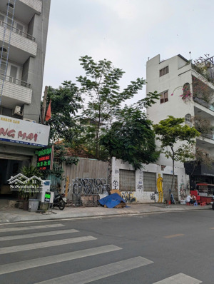 đất 2 mặt tiền quận 1 - 18 nguyễn văn giai (sau trương hán siêu) dt:16x45m ,cn 876m², giá 380 tỷ tl