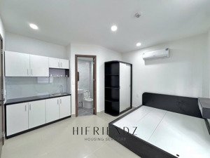 phong mới full nội thất new cao cấp, âu cơ q11 sát q10 q5, toà nhà thang máy