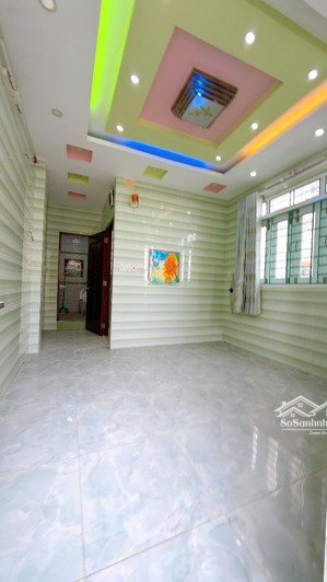 q4 nhà 5tầng btct. hoàn công đủ. không quy hoạch 30m2 sổ . chỉ 5.999 tỷ còn tl