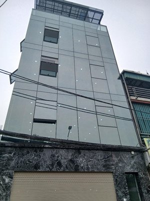 siêu phẩm căn góc mặt phố 8 tầng thang máy full nội thất long biên kinh doanh đa ngành nghề.