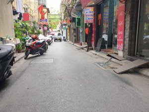 ô tô đỗ cửa, dt 50m*7t, 20m ra mp, thông tứ tung, 2 thoáng kd đỉnh, sẵn dòng tiền, chào 12,8 tỷ