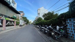 bán lô góc vip nhị hà và tản viên nha trang diện tích gần 900m2 giá tốt