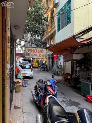 Cho thuê nhà nguyên Yên Lãng, Đống Đa 35m x 5T giá 16tr, Ô TÔ - KINH DOANH