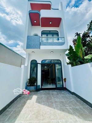 nhà phú mỹ giá 3,25 tỷ 1 trệt 1 lầu gpxd chính hẻm dx006, đường bê tông 4m thông