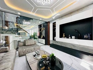 phan anh nhà 5 tầng full nội thất oto vào nhà dọn vào kịp đón tết chỉ hơn 7tỷ