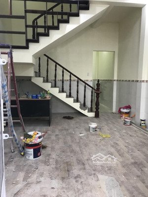 bán nhà hẻm 4 m nguyễn thái sơn quận gò vấp nhà gần bệnh viện 175 lớn nhất sài gòn.