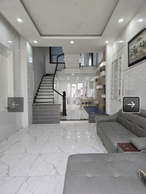 hẻm 8m vườn lài - xe hơi ngủ trong nhà